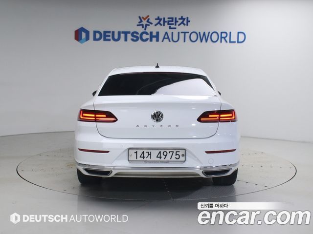Volkswagen Arteon 2.0 TDI Premium — пробег 253 000 км — фото 4 из 5