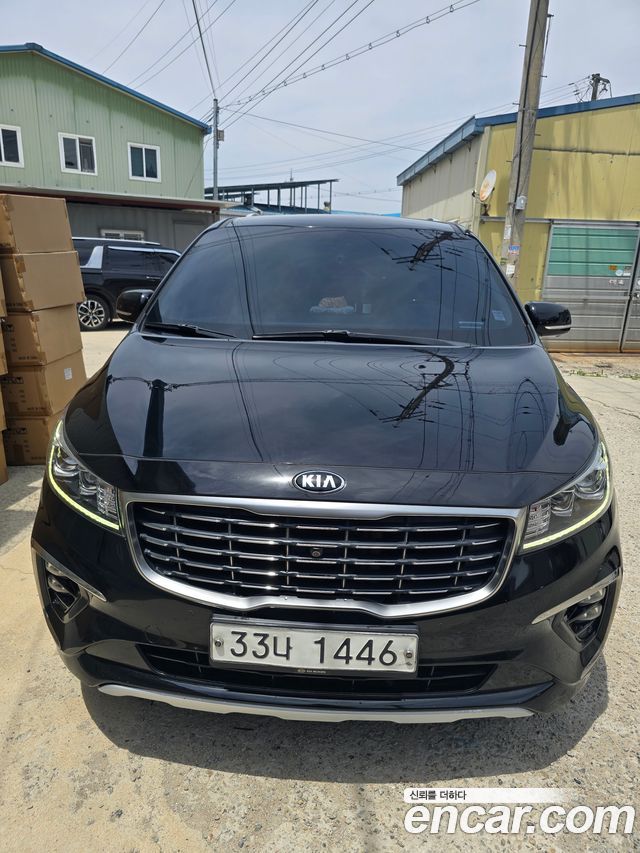 Kia Carnival из Кореи Encar