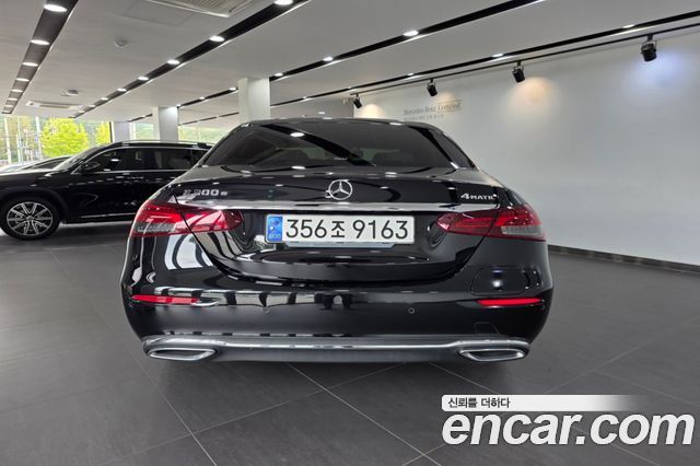 Mercedes-Benz E-Class из Кореи Encar