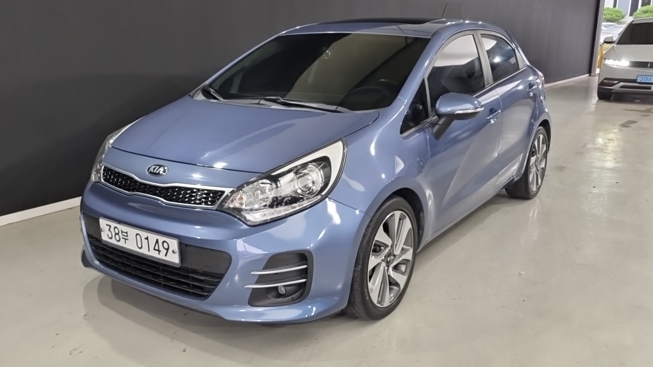 Kia pride 5DR 1.6 GDI Prestige — пробег 50 487 км — фото 1 из 5