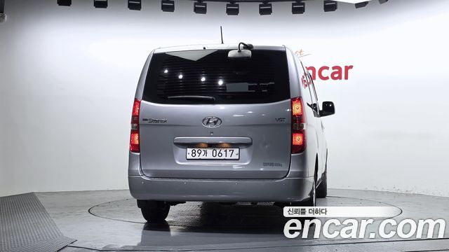 Hyundai Starex Van 5-Seater Smart — пробег 69 846 км — фото 4 из 5