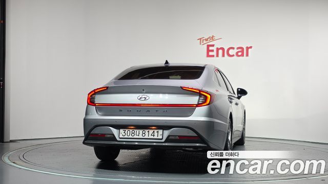 Hyundai Sonata 2.0 Premium — пробег 14 938 км — фото 4 из 5