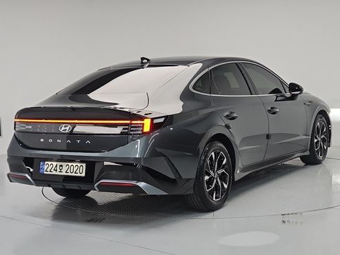 Hyundai Sonata 2.0 Premium — пробег 36 666 км — фото 3 из 5