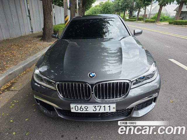 BMW 7-Series 730d xDrive M Sport — пробег 108 000 км — фото 3 из 5