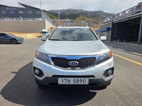 Kia Sorento Diesel 2.0 2WD TLX — пробег 178 434 км — фото 1 из 5