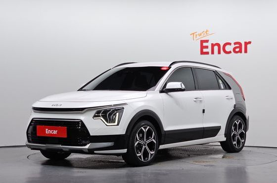Kia Niro Signature — пробег 68 377 км — фото 1 из 5