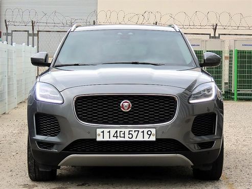 Jaguar E-PACE D180 S — пробег 102 503 км — фото 1 из 5