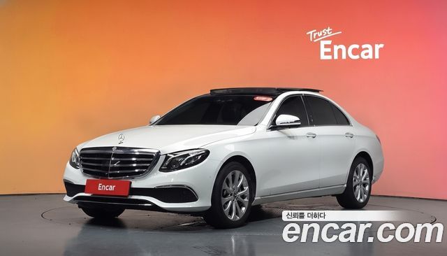 Mercedes-Benz E-Class из Кореи Encar