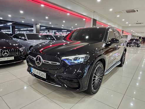 Mercedes-Benz GLC-Class GLC300 4MATIC AMG Line — пробег 30 734 км — фото 1 из 5