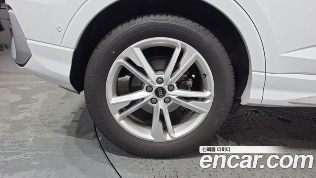 Audi Q3 35 TDI Quattro Premium Sportback — пробег 67 710 км — фото 5 из 5