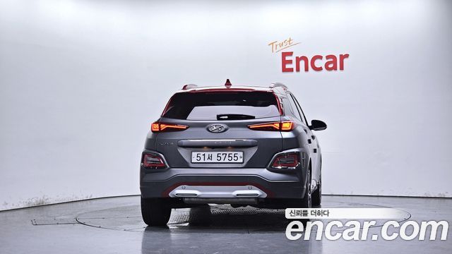 Hyundai Kona 1.6 Turbo 4WD Iron Man Edition — пробег 83 221 км — фото 4 из 5