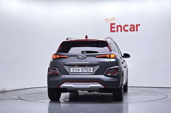 Hyundai Kona 1.6 Turbo 4WD Iron Man Edition — пробег 83 221 км — фото 4 из 5