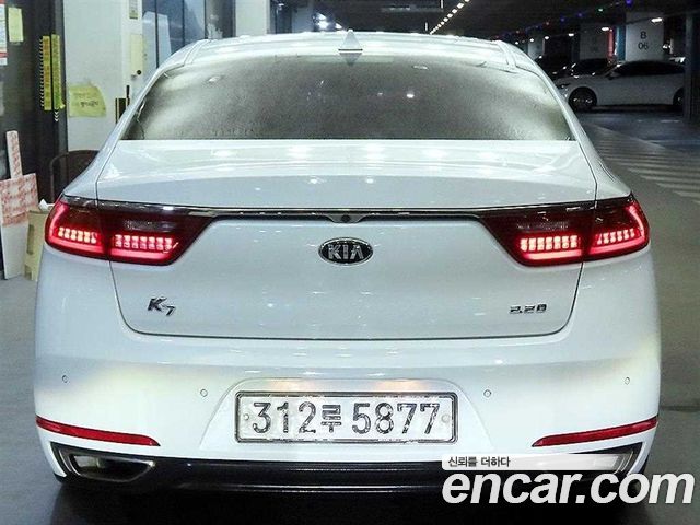 Kia K7 из Кореи Encar