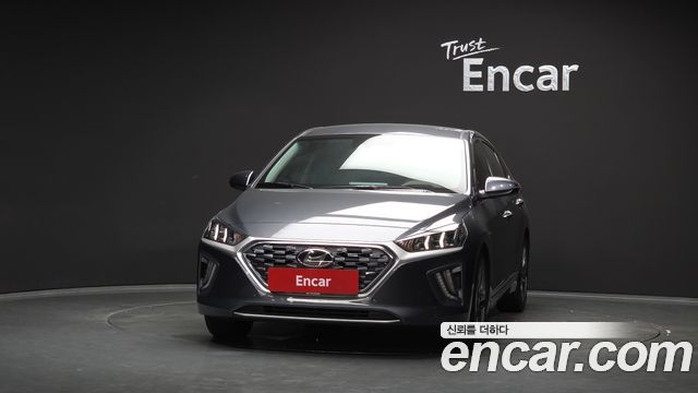 Hyundai Ioniq 1.6 HEV Q — пробег 178 851 км — фото 3 из 5