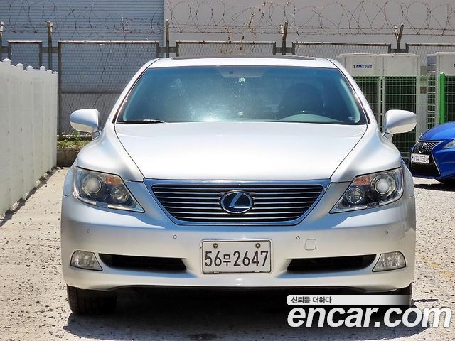 Lexus LS 5-seats XF40 — пробег 131 541 км — фото 1 из 5
