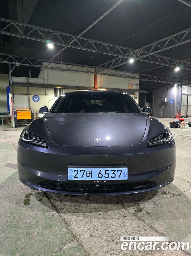 Tesla Model 3 Premium Long Range RWD — пробег 5 000 км — фото 3 из 5