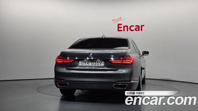 BMW 7-Series 730d xDrive — пробег 244 633 км — фото 4 из 5