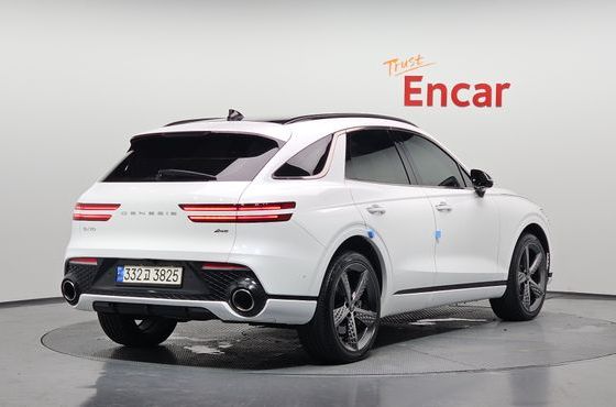 Genesis GV70 2.5T Gasoline AWD — пробег 72 957 км — фото 2 из 5