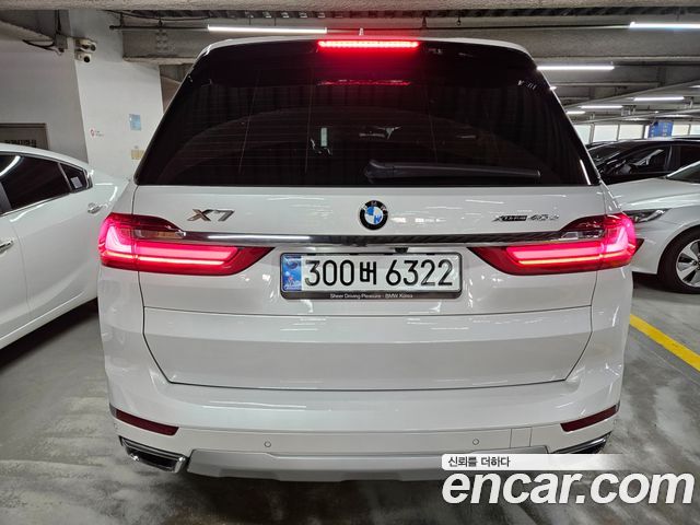 BMW X7 xDrive 40d Design Pure Excellence 7-Seater — пробег 42 512 км — фото 4 из 5