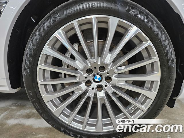 BMW X7 xDrive 40d Design Pure Excellence 7-Seater — пробег 42 512 км — фото 5 из 5