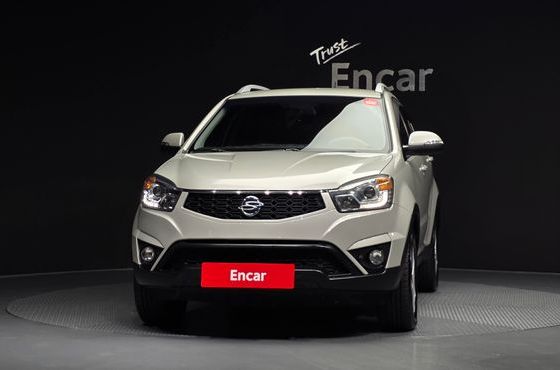 Ssangyong KORANDO 2.0 CVT 2WD Deluxe — пробег 137 295 км — фото 3 из 5