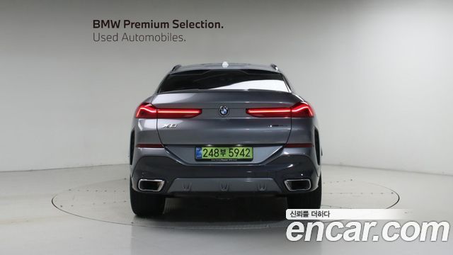 BMW X6 xDrive40i M Sport — пробег 8 238 км — фото 3 из 5