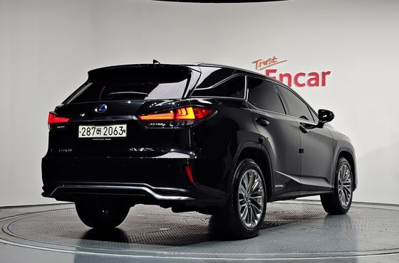 Lexus RX Executive — пробег 85 310 км — фото 2 из 5