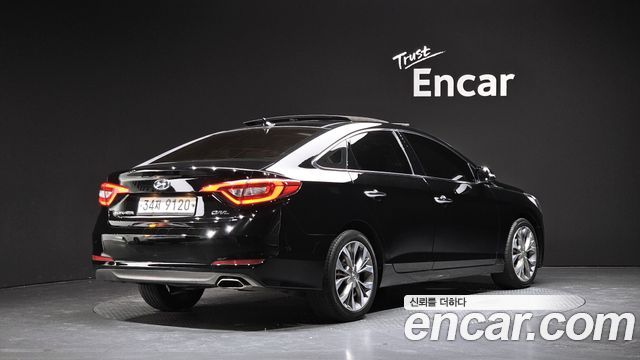 Hyundai Sonata 2.0 Premium — пробег 53 426 км — фото 2 из 5