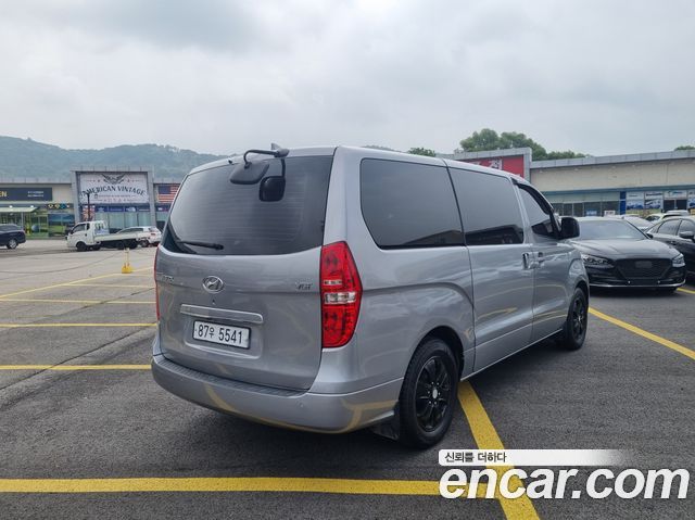 Hyundai Starex Van 3-Seater Style — пробег 149 083 км — фото 2 из 5