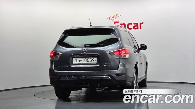 Nissan Pathfinder 3.5 4WD — пробег 135 928 км — фото 4 из 5