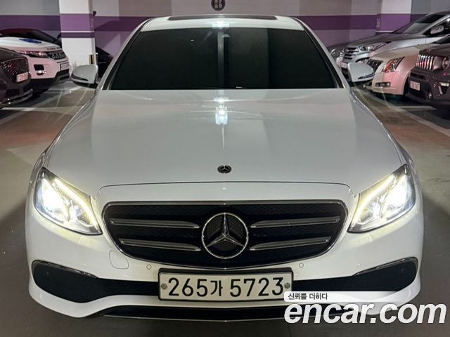 Mercedes-Benz E-Class из Кореи Encar