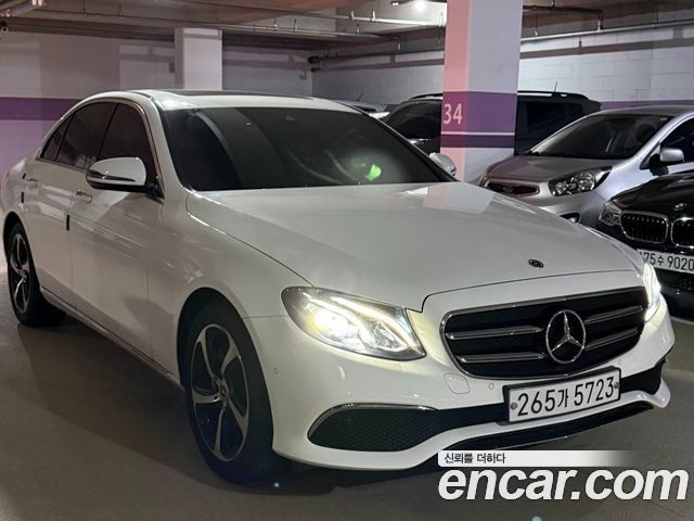 Mercedes-Benz E-Class из Кореи Encar