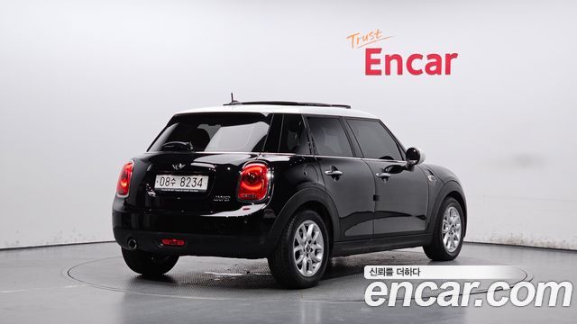 Mini Cooper из Кореи Encar
