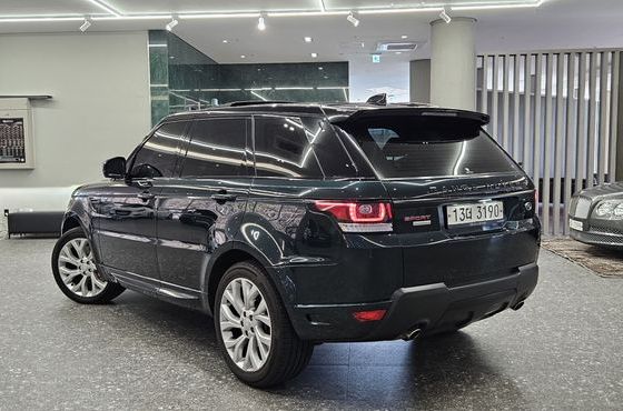 Land Rover Range Rover Sport 3.0 SDV6 AB Dynamic — пробег 98 894 км — фото 2 из 5