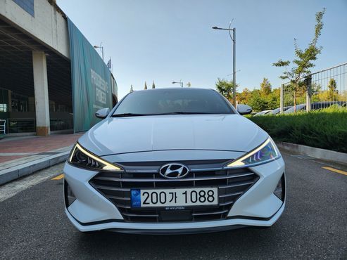 Hyundai AVANTE 1.6 Smart — пробег 34 000 км — фото 3 из 5
