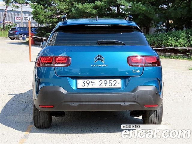 Citroen-DS C4 CACTUS 1.5 BlueHDi Shine — пробег 81 027 км — фото 4 из 5