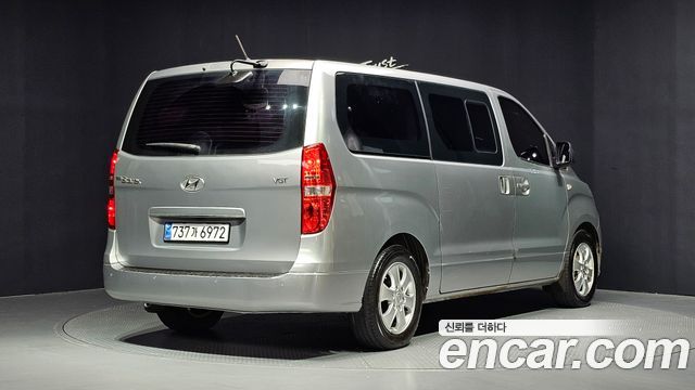 Hyundai Starex Wagon 11-Seater Smart — пробег 68 415 км — фото 2 из 5