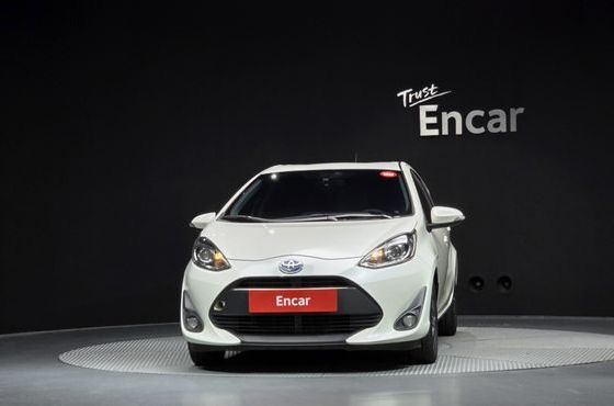 Toyota Prius 1.5 — пробег 134 796 км — фото 3 из 5