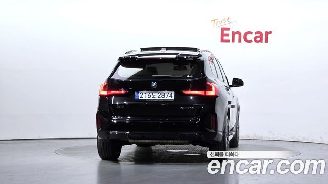 BMW X1 xDrive 20i M Sport — пробег 28 433 км — фото 4 из 5