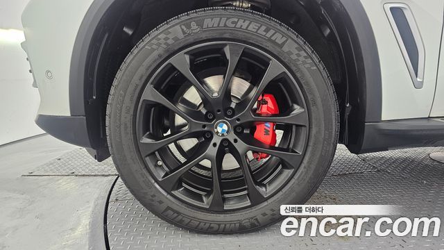 BMW X5 xDrive 30d xLine — пробег 183 771 км — фото 5 из 5