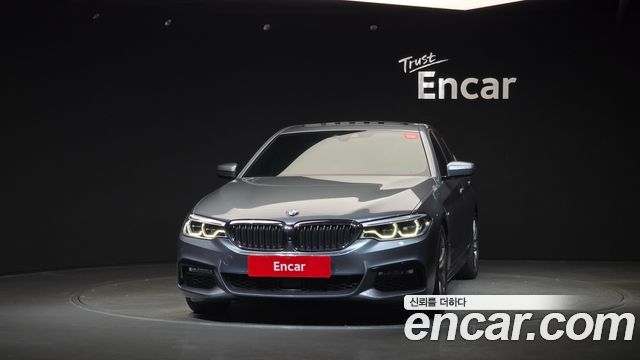 BMW 5-Series 520d M Sport Package Plus — пробег 96 241 км — фото 3 из 5