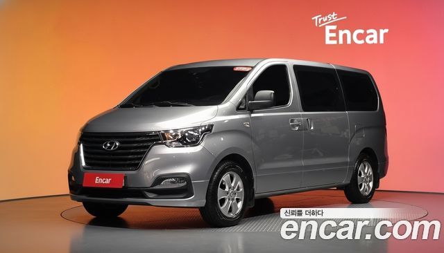 Hyundai Starex Wagon 11-Seater Smart — пробег 144 893 км — фото 1 из 5