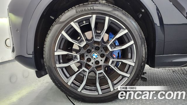 BMW X6 xDrive40i M Sport — пробег 10 567 км — фото 5 из 5