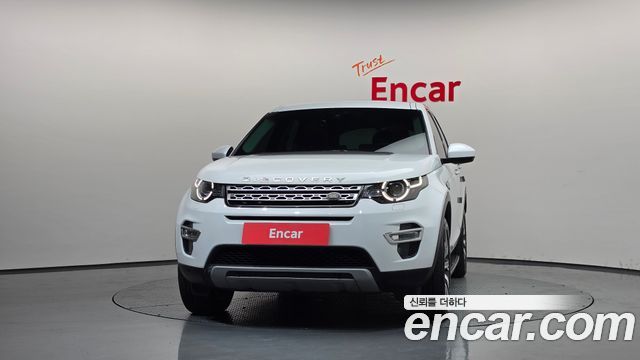 Land Rover Discovery Sport 2.0 TD4 HSE Luxury — пробег 77 051 км — фото 3 из 5
