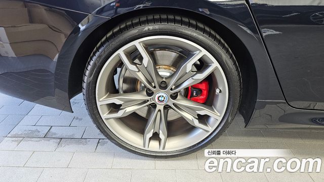 BMW 5-Series M550i xDrive — пробег 48 474 км — фото 5 из 5