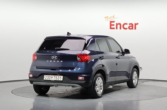 Hyundai Venue 1.6 Modern — пробег 14 953 км — фото 2 из 5