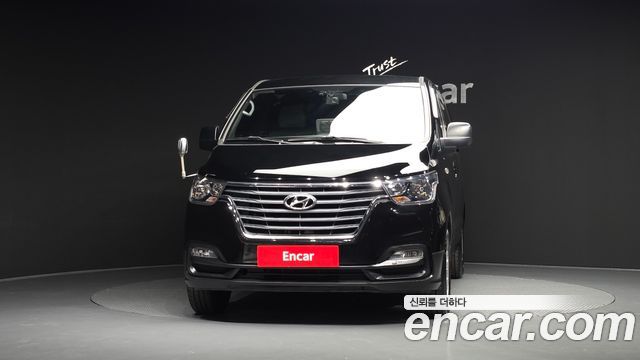 Hyundai Starex Van 3-Seater Style — пробег 81 265 км — фото 3 из 5