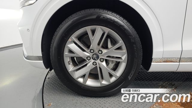 Genesis GV70 из Кореи Encar