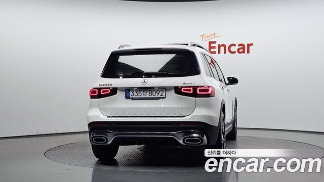 Mercedes-Benz GLB-Class из Кореи Encar