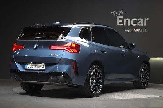 BMW X3 xDrive 20 M Sport Pro — пробег 10 527 км — фото 2 из 5